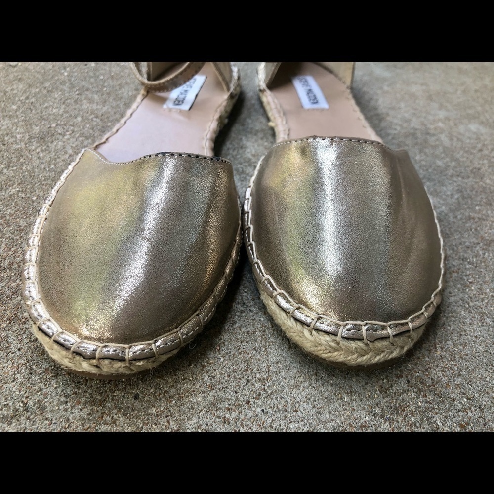 Steve Madden metallic golden espadrille flats - Picture 4 of 8